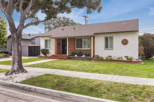 5436 Rosebay St, Long Beach CA  90808-3527 exterior