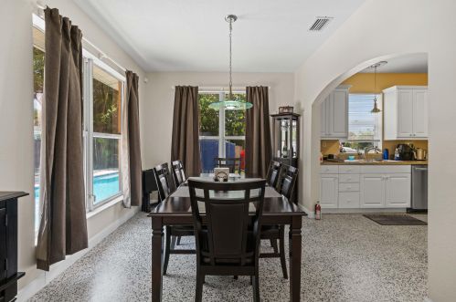 774 Prima Vista Blvd, Fort Pierce FL  34952-2275 exterior