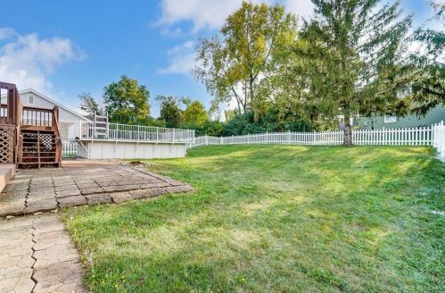 1814 Ashley Dr, Miamisburg OH  45342-3509 exterior