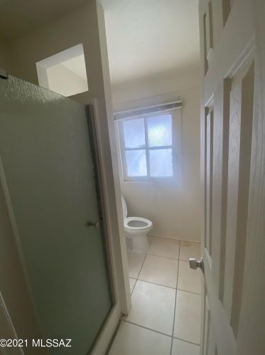 104 Delano St, Tucson, AZ 85705-3844