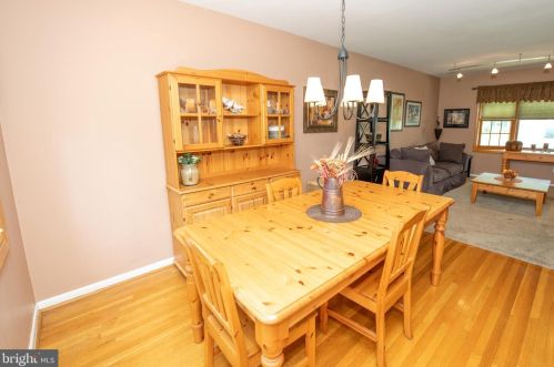 188 Windsor Ave, Southampton PA  18966-3334 exterior