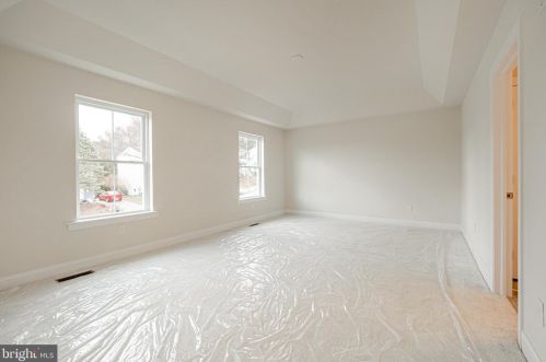 706 Hornblende Ave, Kennett Sq PA  19348-3614 exterior