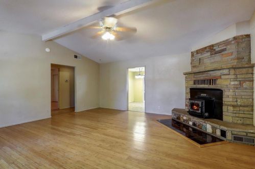 10231 Ridgeview Dr, Grass Valley, CA 95945-4812