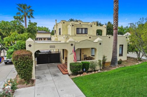 2664 Valencia Ave, San Bernardino, CA 92404-4040
