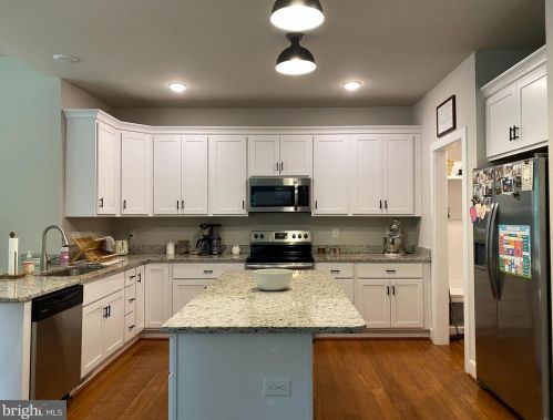345 Phillips St, Fredericksburg VA  22405-2715 exterior