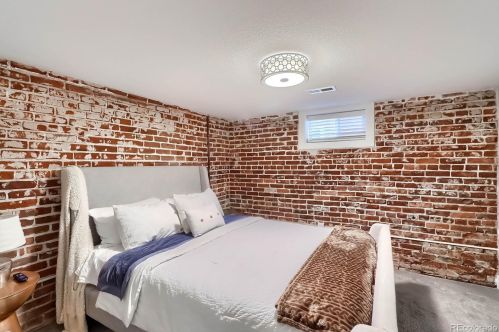 580 Corona St, Denver CO 80218-3940 exterior