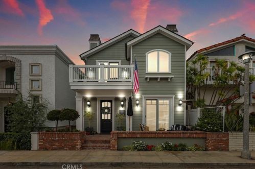5580 Riviera Cir, Long Beach, CA 90803-4775