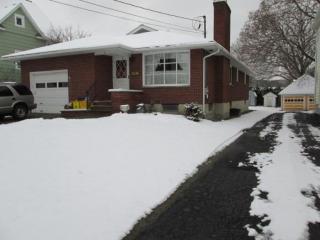 25 Division St, Binghamton, NY 13905-3842