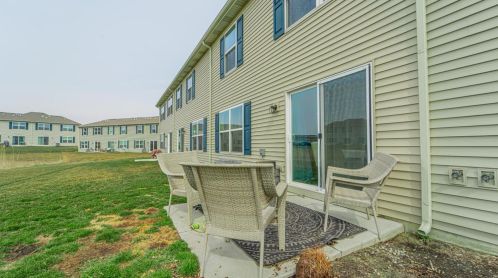 11104 Tennessee St, Crown Point IN 46307-8055 exterior