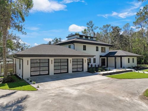 6780 Sable Ridge Ln, Naples, FL 34109-0528