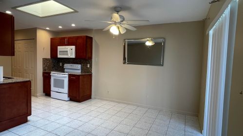3424 Christopher St, West Palm Beach, FL 33417-1094