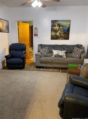 22 Yale Ave, Waterbury, CT 06762-2712