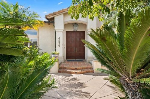 4539 Faculty Ave, Long Beach, CA 90808-1008
