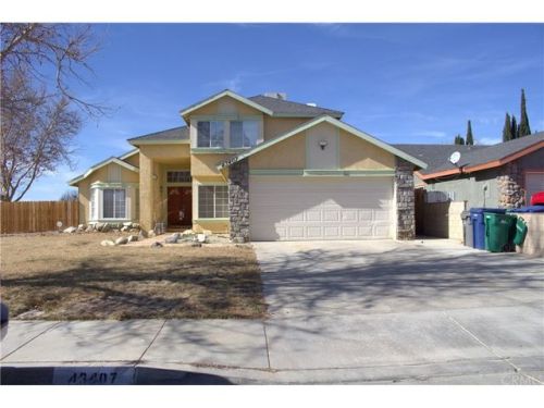 43407 Jennifer Ln, Lancaster, CA 93535-4819