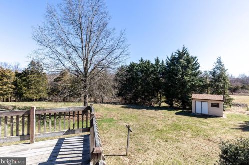 550 Herrs Rdg Rd, Gettysburg PA  17325-8556 exterior