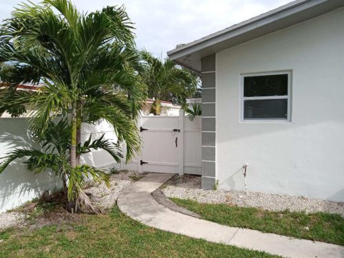 305 4th Ave, Delray Beach, FL 33444-2717
