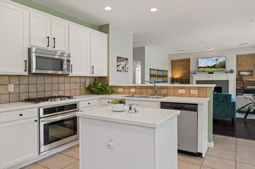 4216 Sharondale Dr, Lewisville TX  75022-0958 exterior