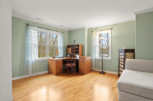 111 Little Brook Rd, New Canaan CT  06840-4917 exterior