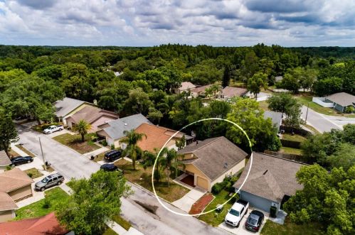10931 Livingston Dr, New Port Richey, FL 34654-6032