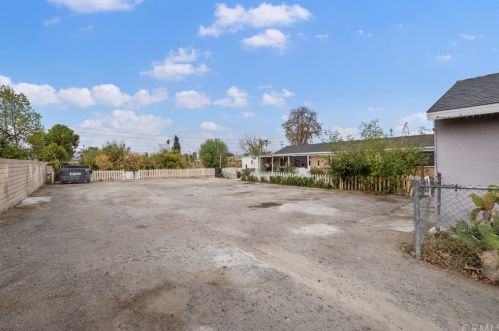 5932 Warren St, Riverside, CA 92503-1960