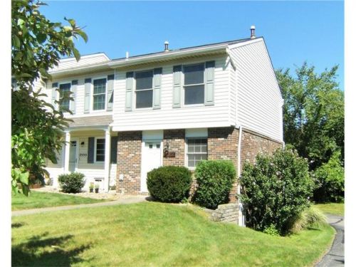 2553 Hawthorne Dr, Noblestown, PA 15071-1420