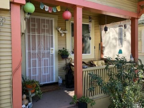 13231 Highway 101, Hopland, CA 95449-9674