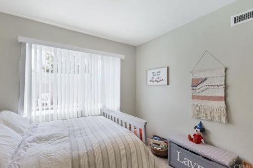 620 Stiteswood Ave, Glendora CA  91740-4327 exterior