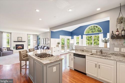 12020 Morningstar Pl, Lovettsville VA  20180-1925 exterior