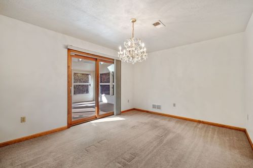 17 Brookside Dr, Mc Donald PA  15057-4401 exterior