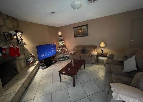 783 40th St, San Bernardino, CA 92404-1448