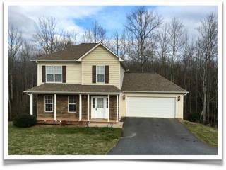 220 Pine Meadows Cir, Hickory NC  28601-8624 exterior