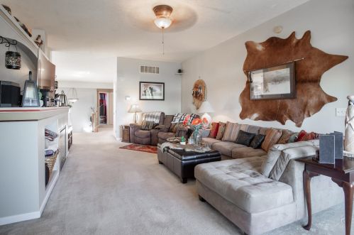 1912 Mimosa Trl, Florence KY  41042-8727 exterior