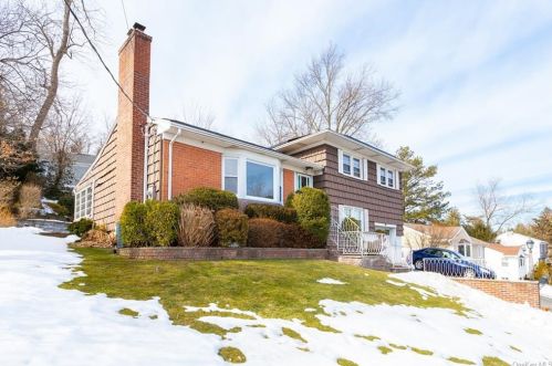 780 Hartsdale Rd, White Plains, NY 10607-1815