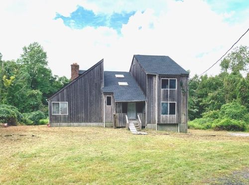 7 West Ln, Lewisboro, NY 10590-1910