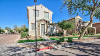 10040 Kingman St, Tolleson, AZ 85353-8323