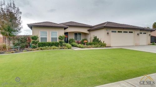 543 Aldrich Dr, Bakersfield, CA 93263-9636