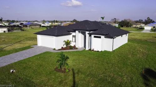 2019 6th Ave, Cape Coral, FL 33909-4370