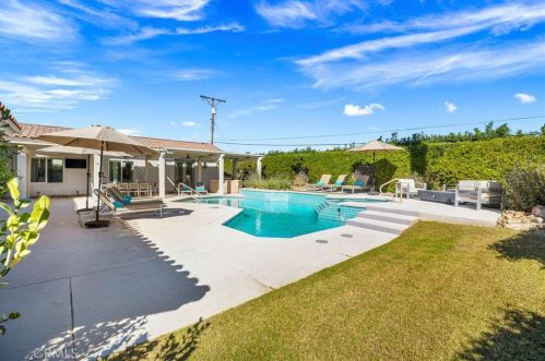 78720 Avenida La Fonda, La Quinta CA  92253-2805 exterior