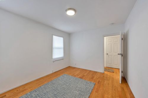 2031 103rd Ave, Oakland CA  94603-3325 exterior