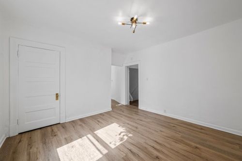 5438 Jackson St, Pittsburgh PA  15206-5311 exterior