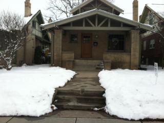 822 Steele St, Denver CO  80209-4842 exterior
