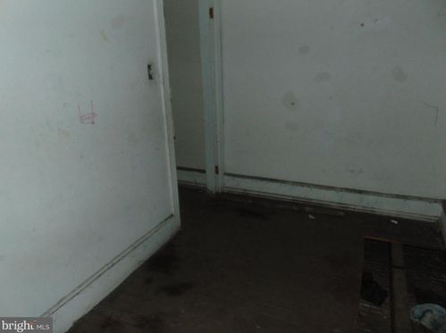 950 Pne St, Camden NJ  08103-2519 exterior