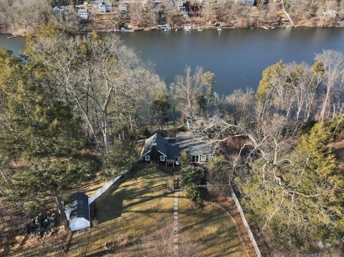 59 Lakeview Terrace Ext, Sandy Hook CT  06482-1467 exterior