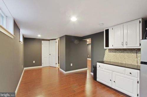 41 Roosevelt Blvd, Lancaster PA 17601-4039 exterior