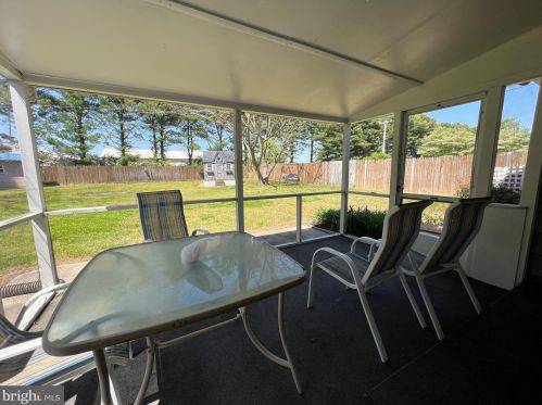 210 Arbutus Ave, Seaford DE  19973-1314 exterior