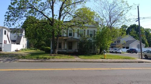 110 Main St, Plainville, CT 06062-1943