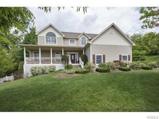 35 Ridgefield Rd, Warwick, NY 10990-3545