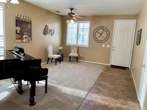 44332 46th St, Lancaster, CA 93536-7109