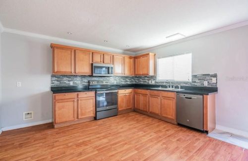 10608 Boyette Creek Blvd, Riverview FL  33569-2728 exterior