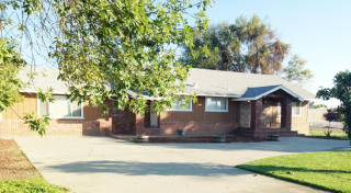 13520 Hanford Armona Rd, Hanford, CA 93230-9169
